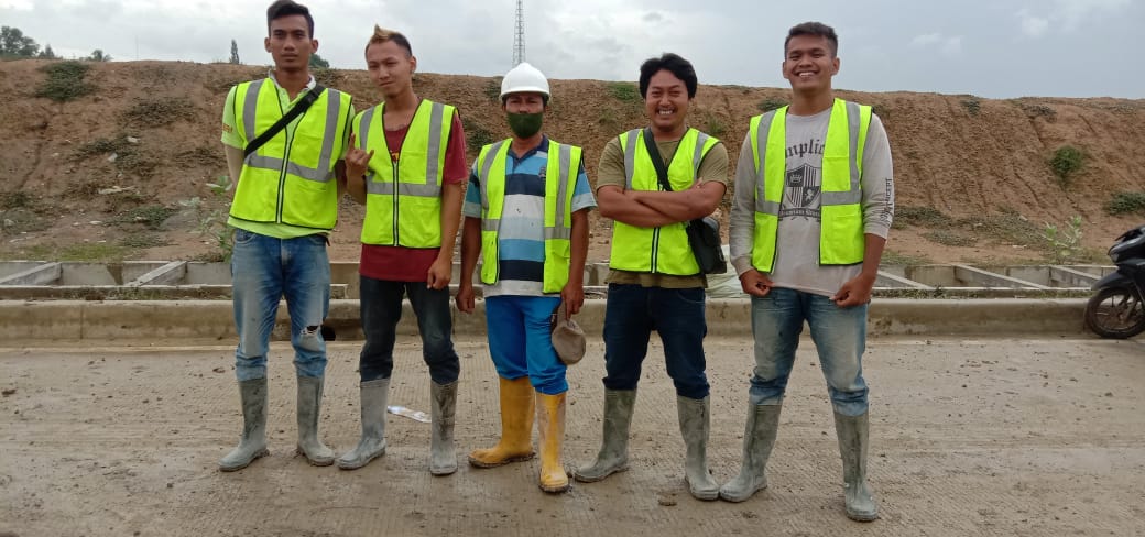 Tim Anton Jasa Trowel